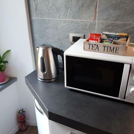 Residenza Borgo Antico Apartment Monte Isola Luaran gambar
