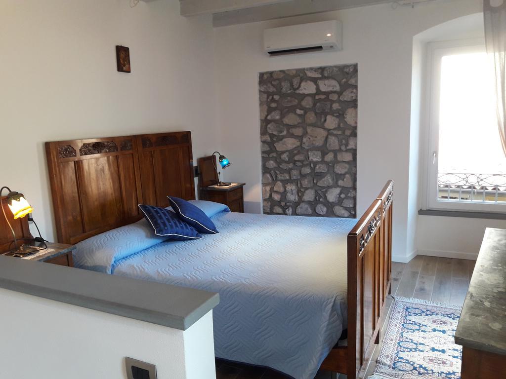 Residenza Borgo Antico Apartment Monte Isola Luaran gambar