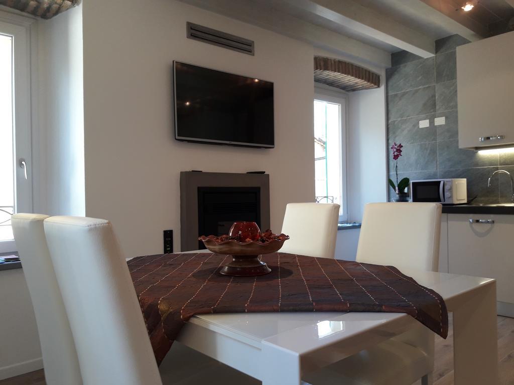 Residenza Borgo Antico Apartment Monte Isola Luaran gambar