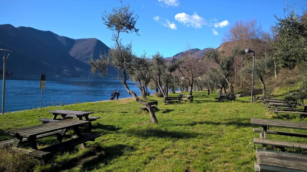 Residenza Borgo Antico Apartment Monte Isola Luaran gambar